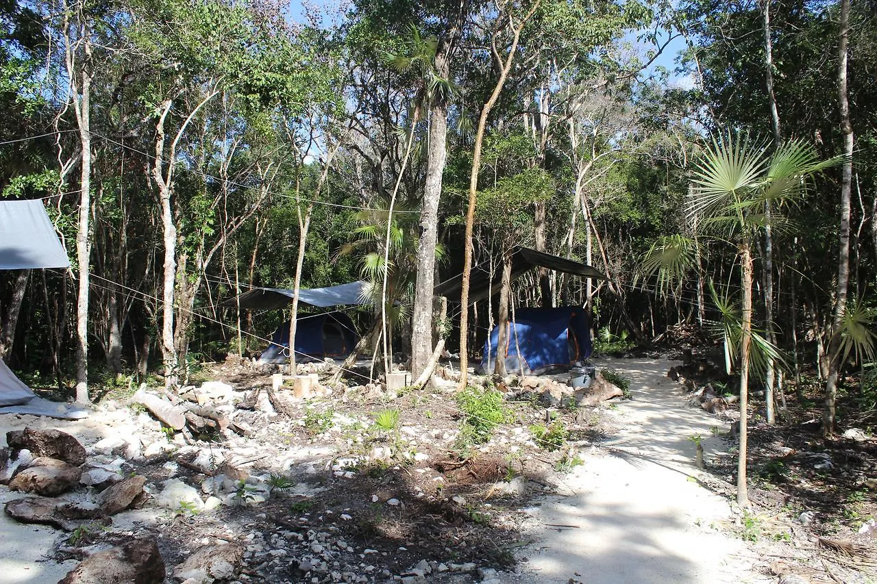 Hotel Stage One Camping Tulum